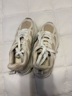 H&M Beige and White Chunky Sneakers